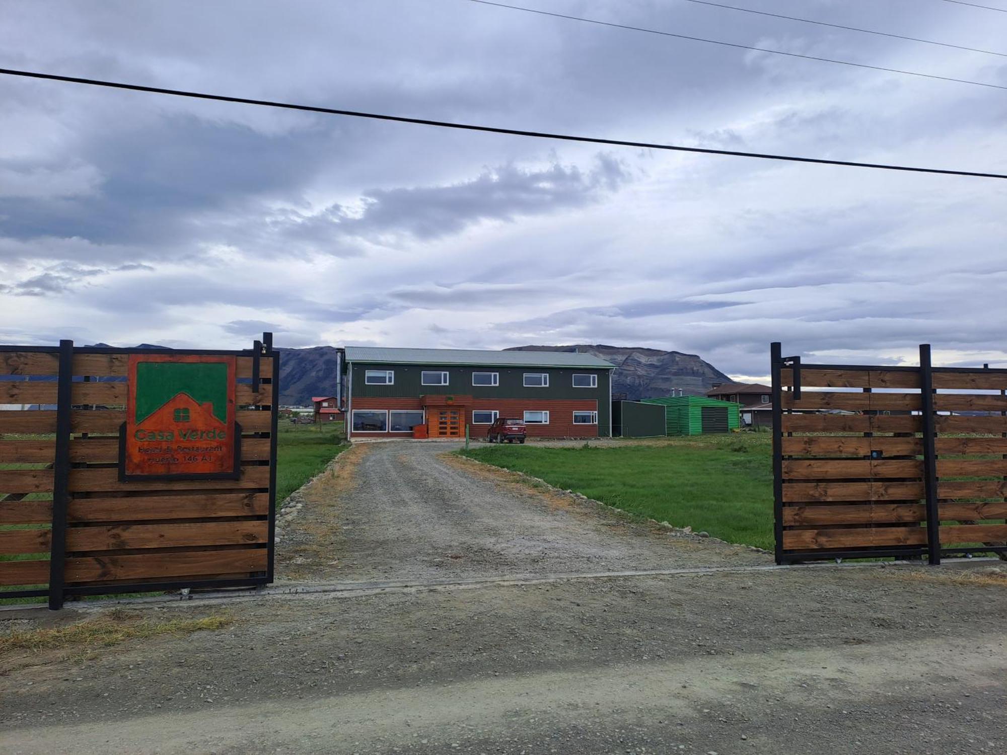 Hotel Casa Verde Puerto Natales Exterior photo